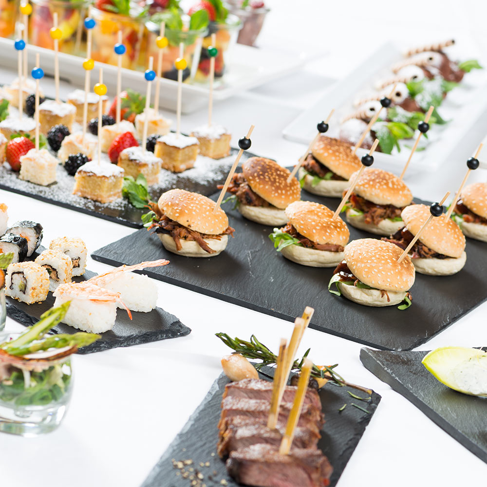 Menu de votre traiteur de mariage situé à Panjas Menu de votre traiteur de mariage situé à Panjas